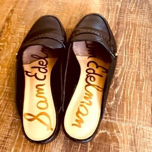 Ladies Sam Edelman Perri Mules size 8.5